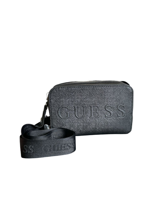 Crossbody GUESS Negro – Elegancia Compacta